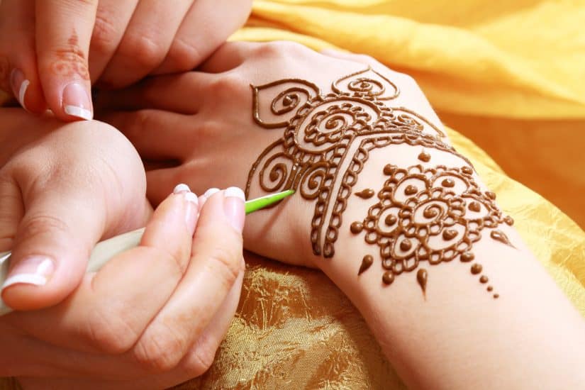 Henna Market Stall