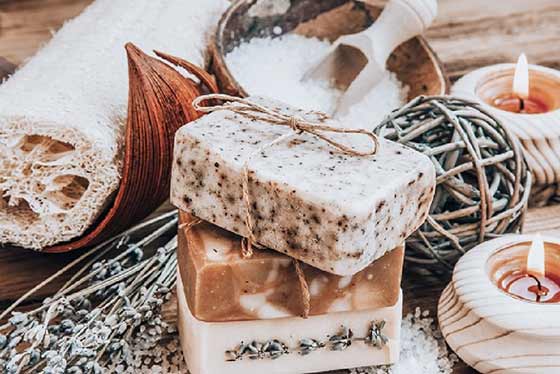 AICIS THE BASICS rustic candle and soaps