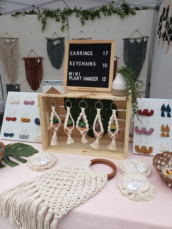 Jewellery stall display ideas deals